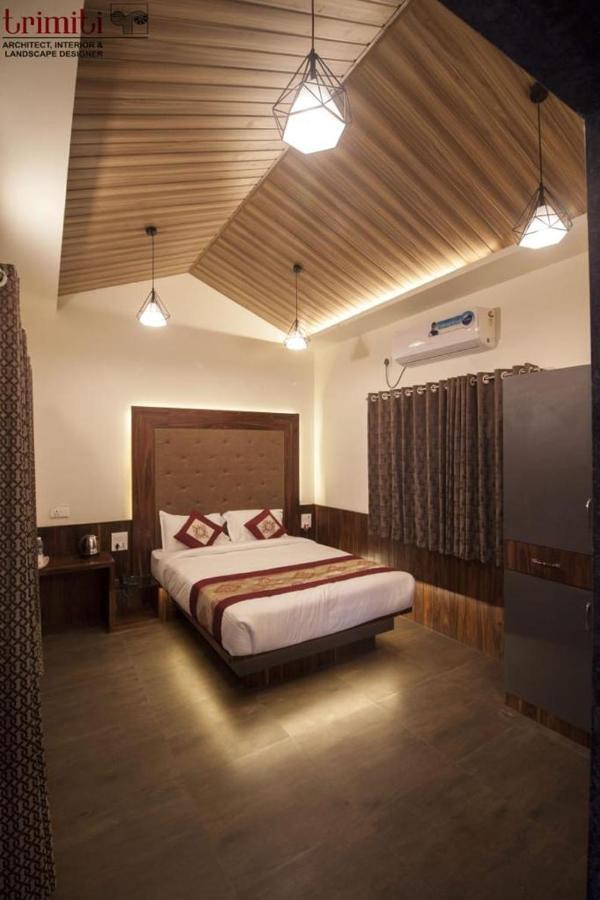 Onella Regency Hotell Panchgani Exteriör bild