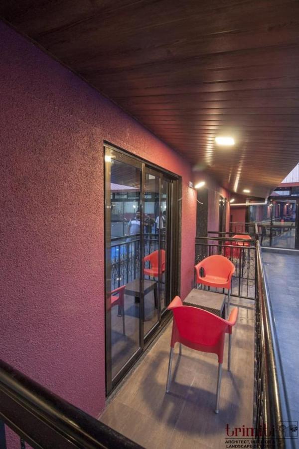 Onella Regency Hotell Panchgani Exteriör bild