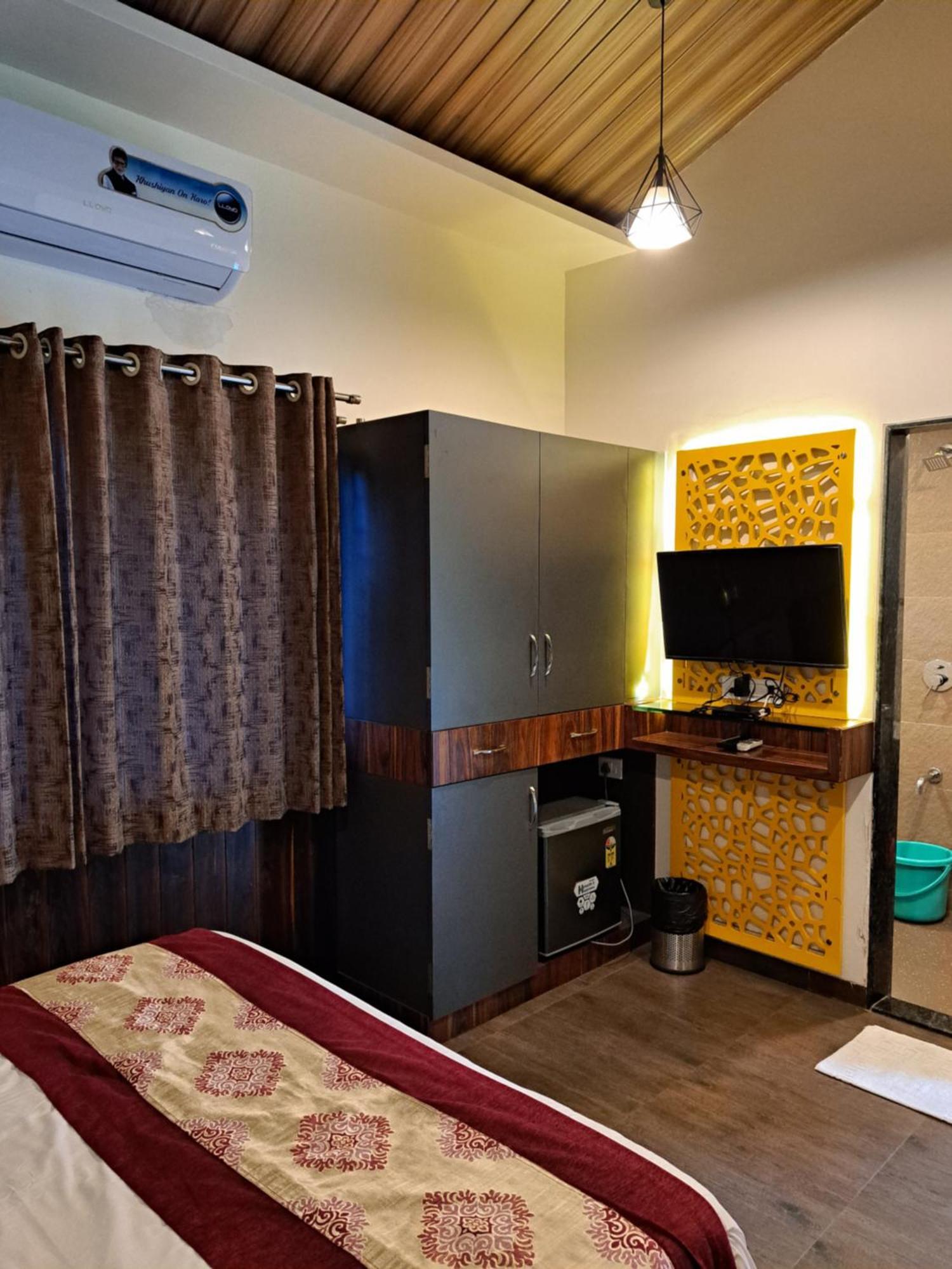Onella Regency Hotell Panchgani Exteriör bild